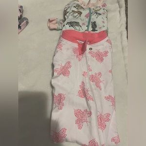 Burt’s Bee’s Baby 1 piece footies WORN ONCE